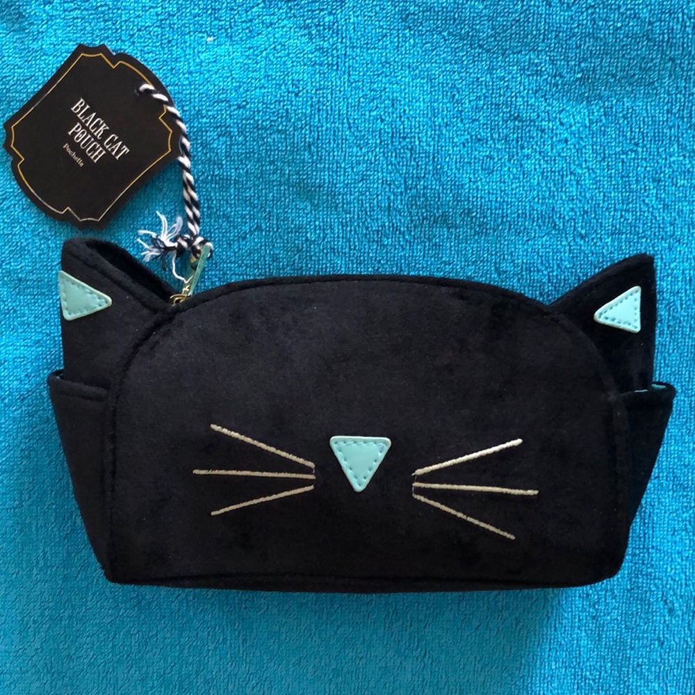 New black cat make-up bag 🐱